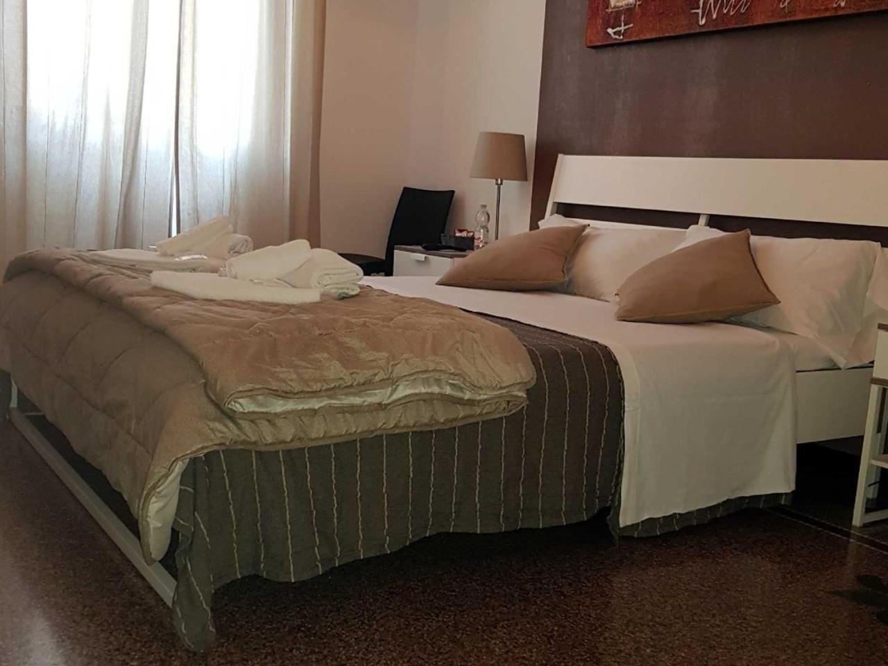 Central Rooms جنوة المظهر الخارجي الصورة